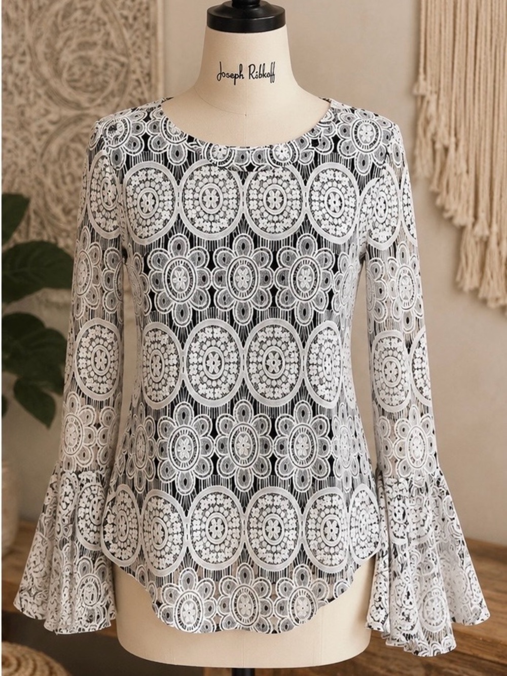 Joseph Ribkoff Black White Lace Medallion Tunic Blouse Bell Sleeve 6